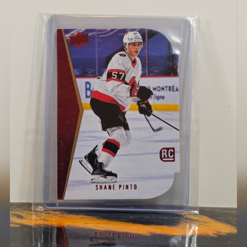 2021-22 Upper Deck  Series 1 Shane Pinto RC 1994-95 Die Cut Retro #RDT-8 SP RED